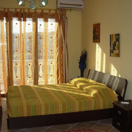 B&B Sotto Le Stelle Vacanze باري ساردو المظهر الخارجي الصورة