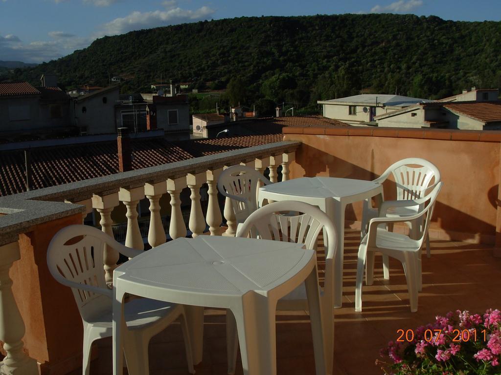 B&B Sotto Le Stelle Vacanze باري ساردو الغرفة الصورة