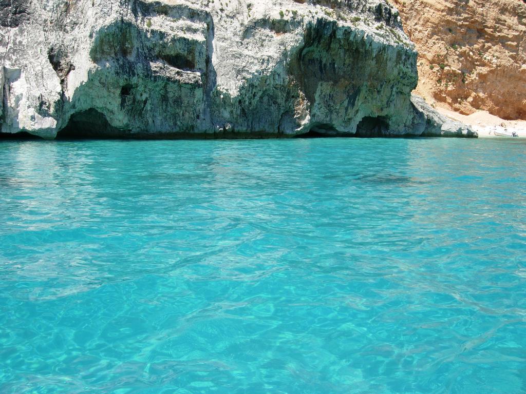 B&B Sotto Le Stelle Vacanze باري ساردو المظهر الخارجي الصورة